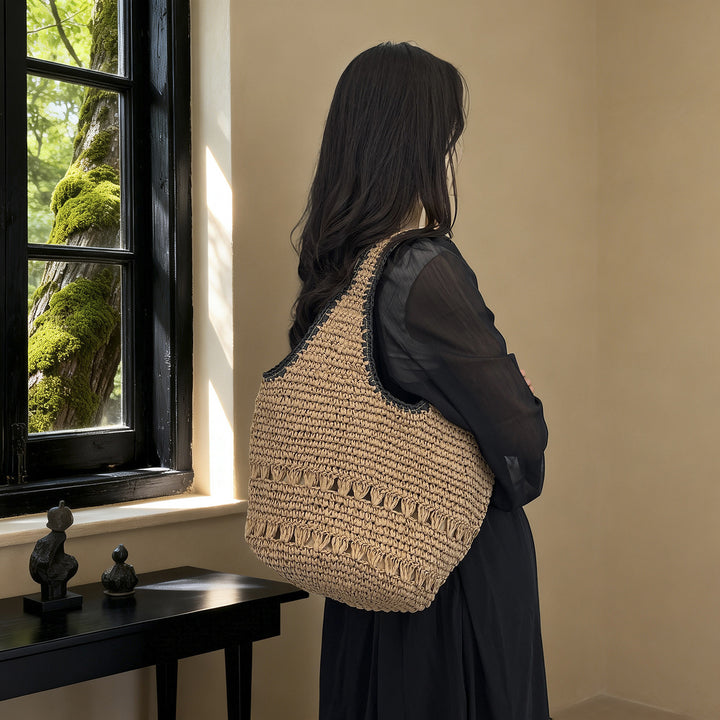 Trendy and Sustainable Shopper Bag Bowlift