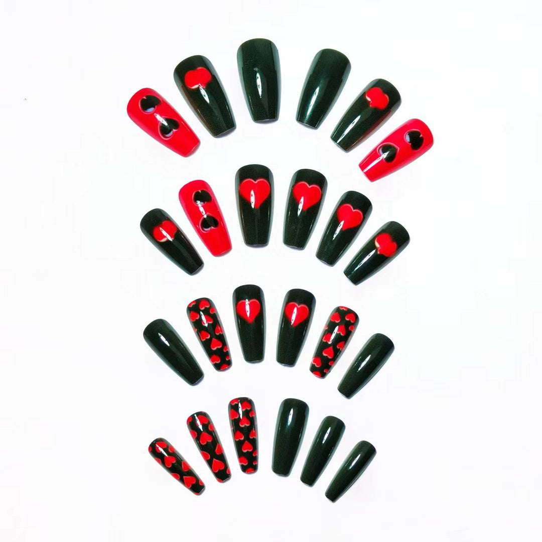 Artistic Heart-Designed Nail Art Bowlift
