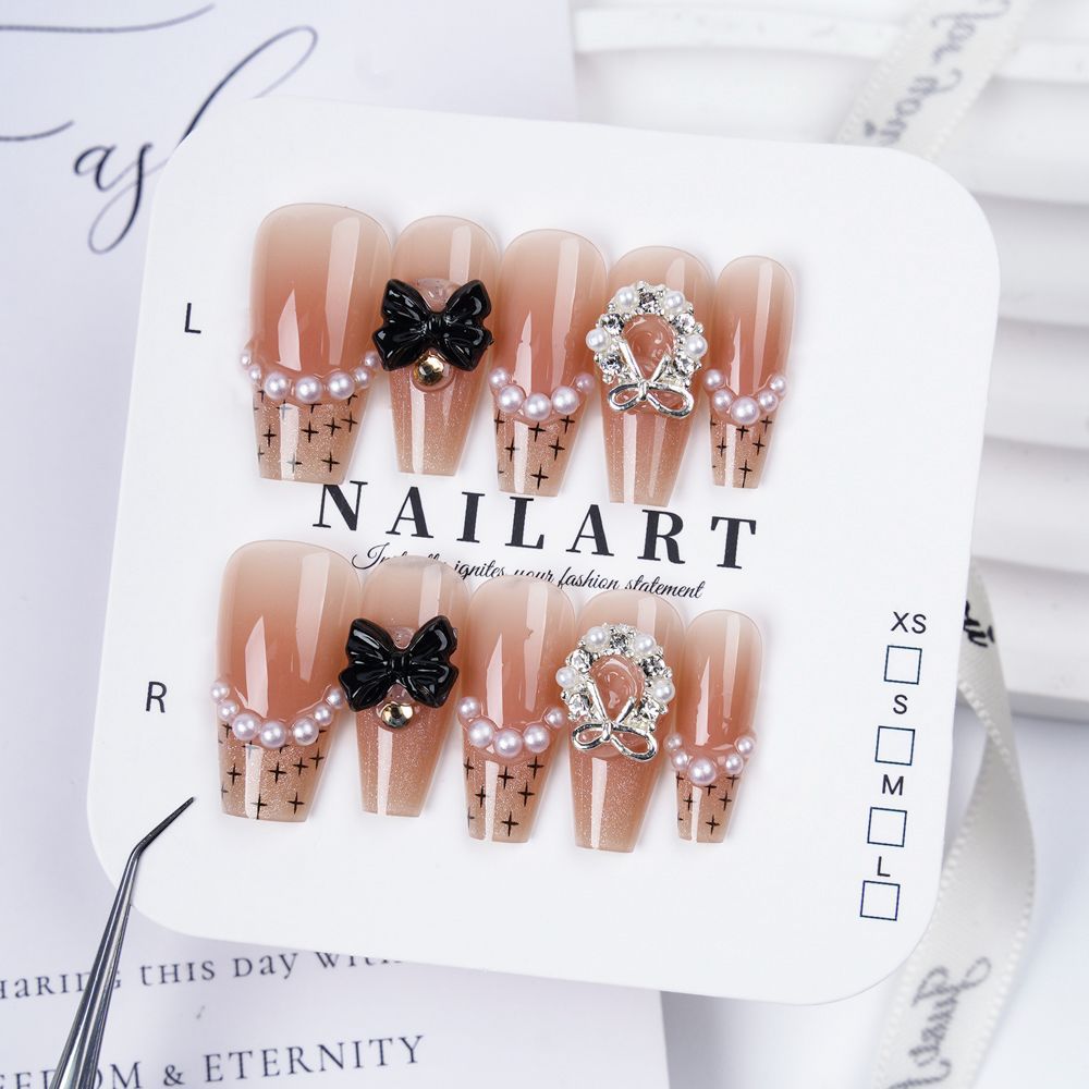 Decorative 3D Butterfly Press-On Nails Bowlift