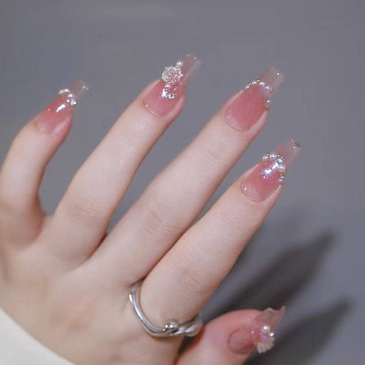 Decorative Press-On Nail Set with Rhinestone Accents Bowlift