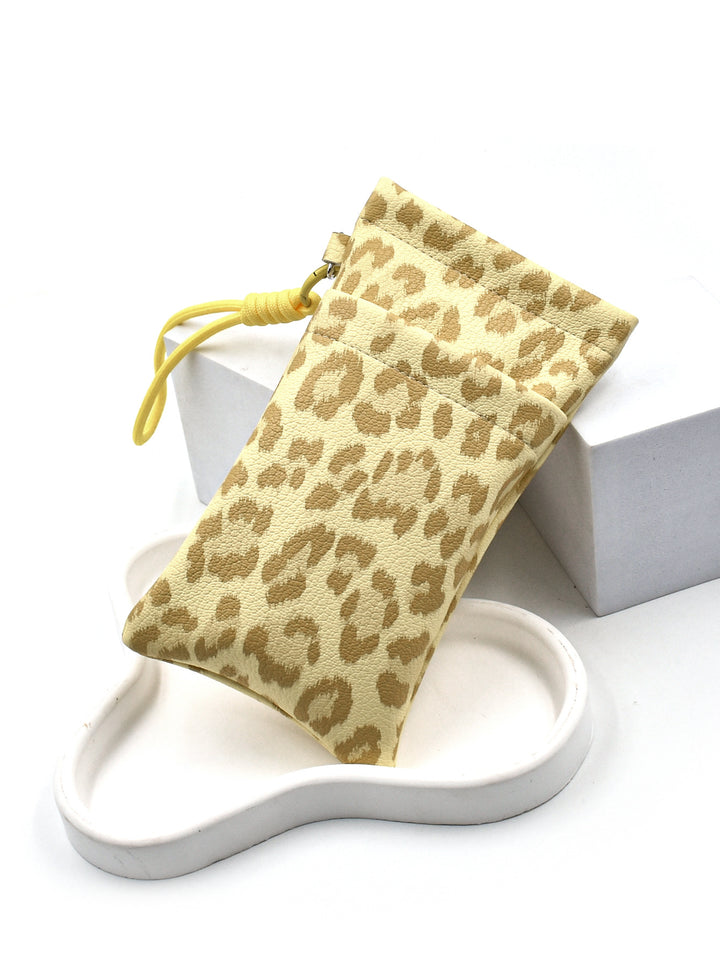 Stylish Eyewear Storage Pouch Bowlift