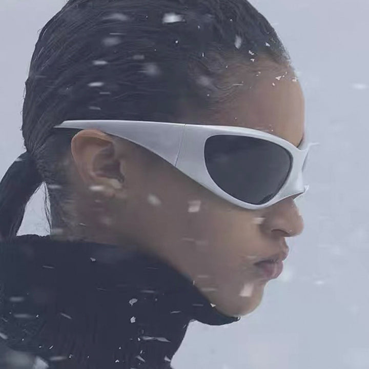 Women's Sporty Sunglasses with Aerodynamic Design Bowlift