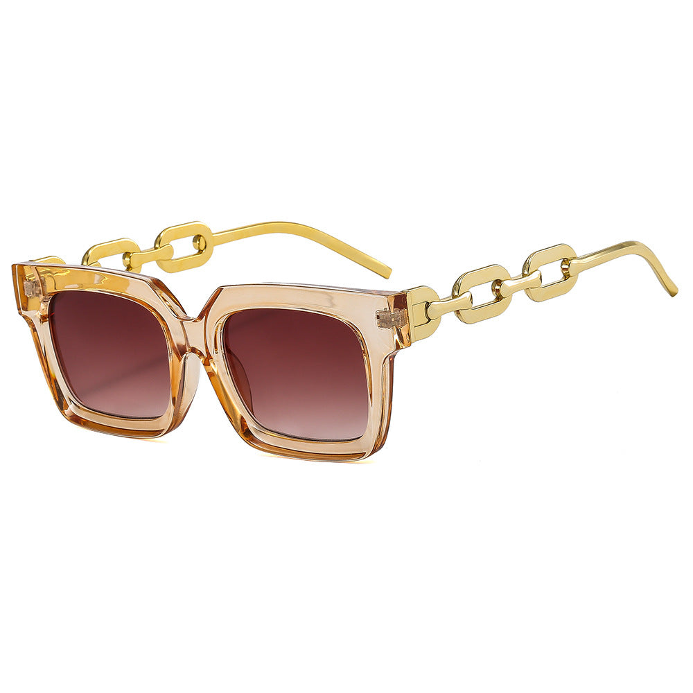 Women’s fashionable square sunglasses with luxurious chain details Bowlift