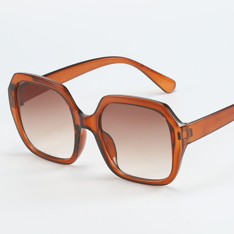 Women's Fashion Oversized Sunglasses with Extravagant Leopard Details Bowlift