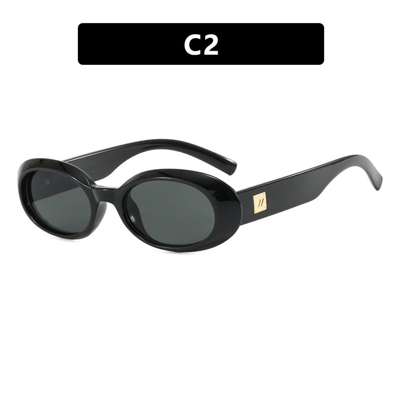 Women's fashionable oversized sunglasses with elegant shape Bowlift
