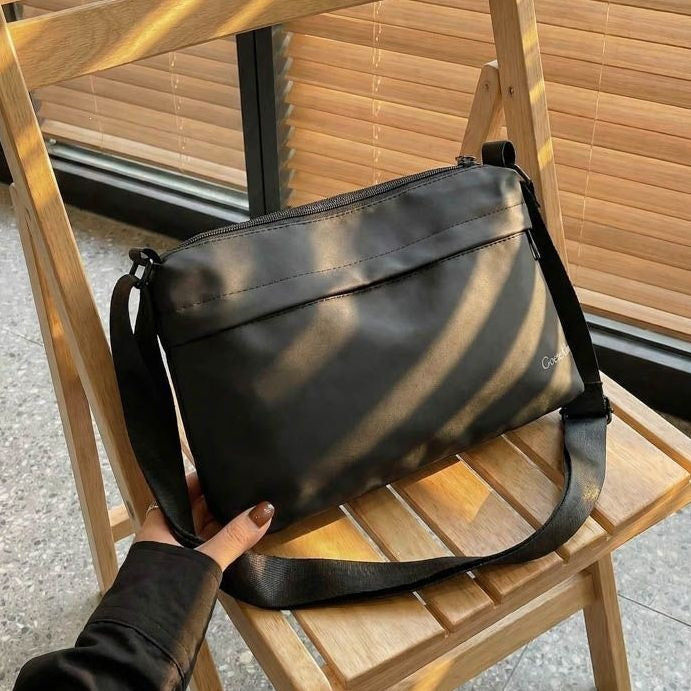 Multifunctional Shoulder Bag With Removable Interior Compartments Bowlift