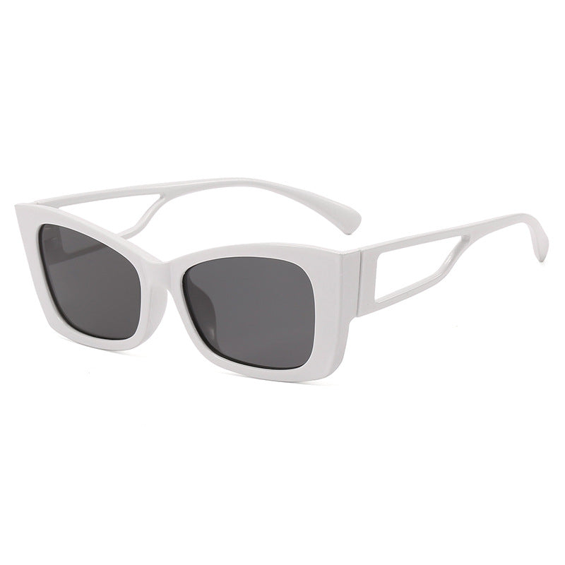 Ladies trendy geometric sunglasses with square frame Bowlift