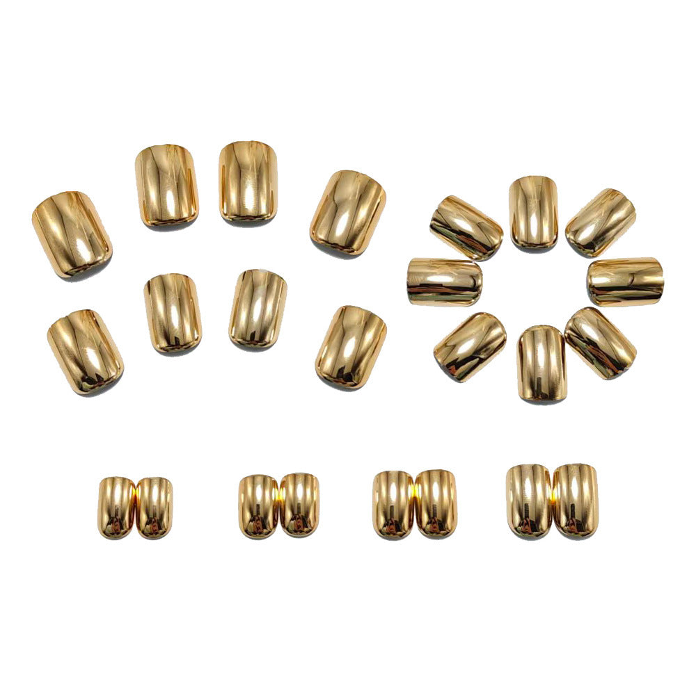 High-gloss artificial nails in a luxurious metallic look Bowlift