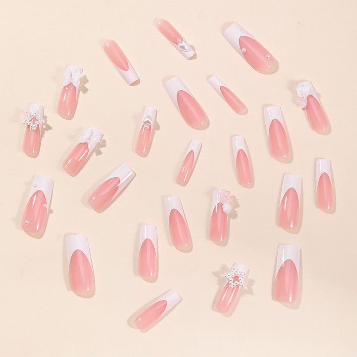 Artificial nail set with floral 3D decorations and elegant details Bowlift