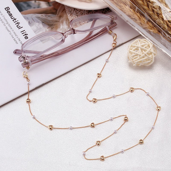 Heart Pendant Eyewear Chain Bowlift