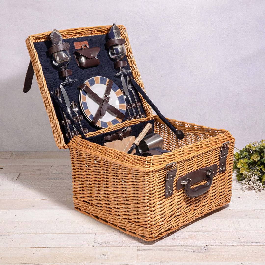 Women Luxury Picnic Basket with Extensive Equipment Bowlift