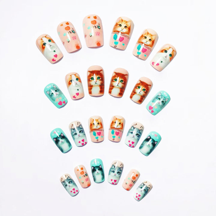 Cat-Themed 3D Nail Art Bowlift