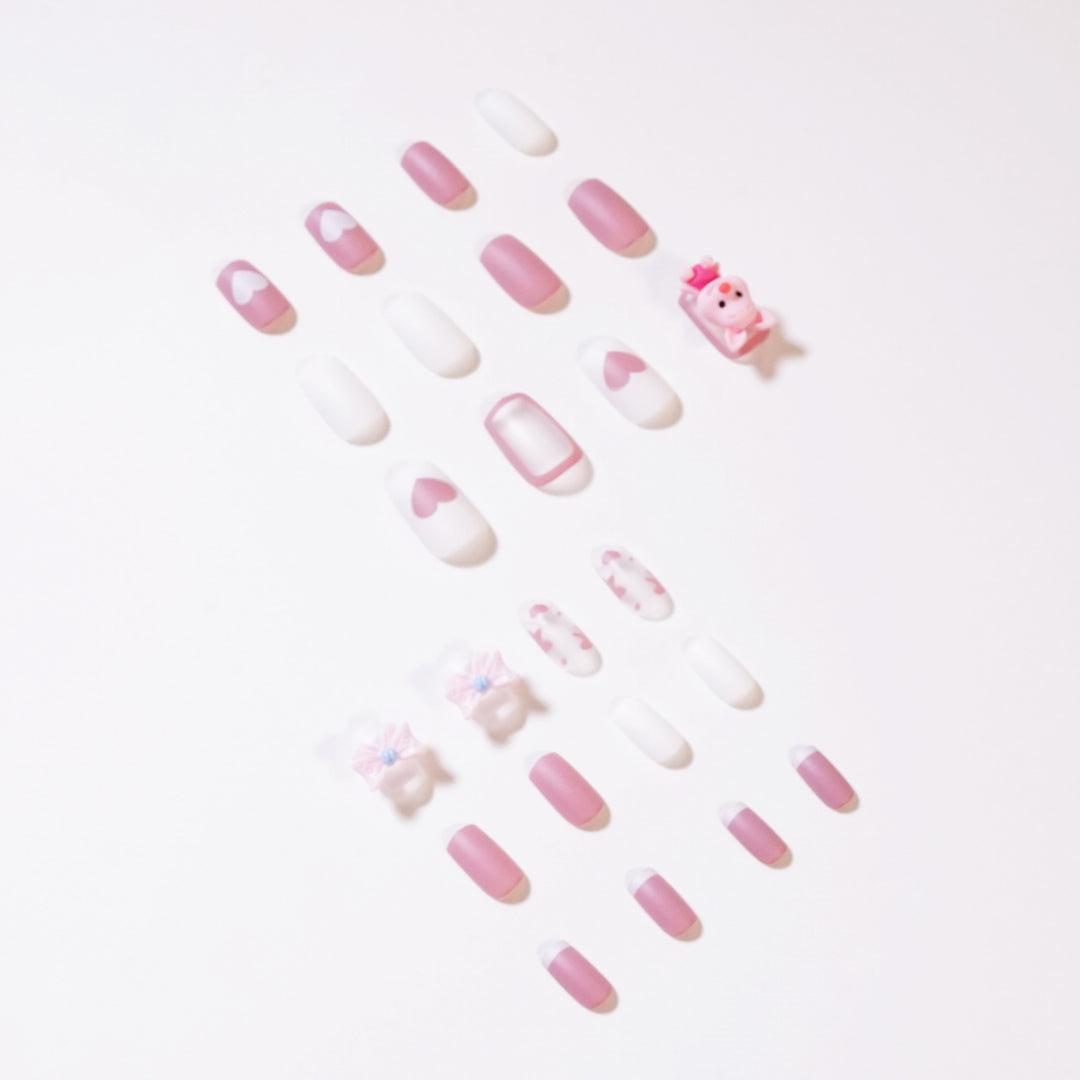 Artificial nail art with playful animal design Bowlift