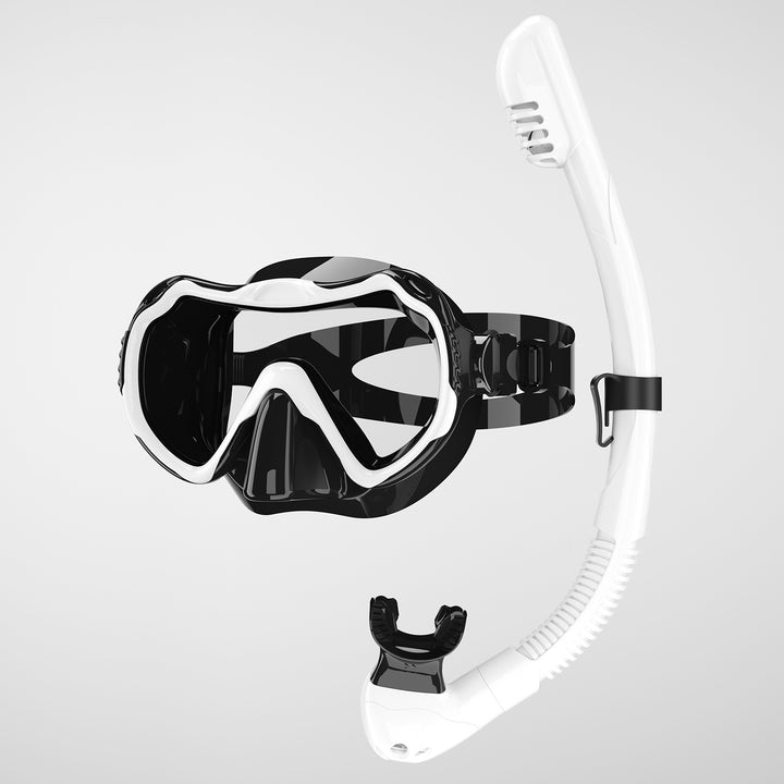 Diving mask with anti-fog technology Bowlift