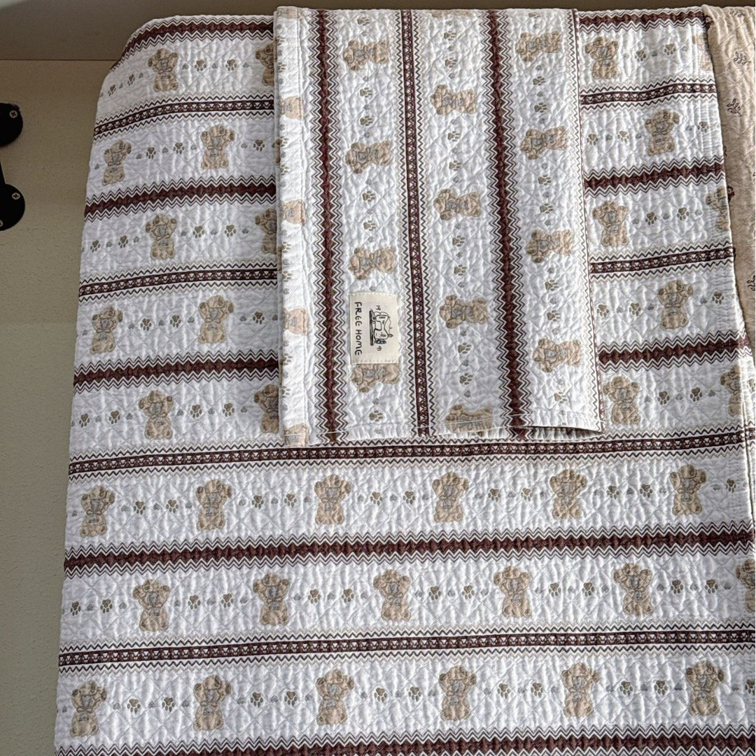 Ladies cuddly blanket with cute horse motif Bowlift
