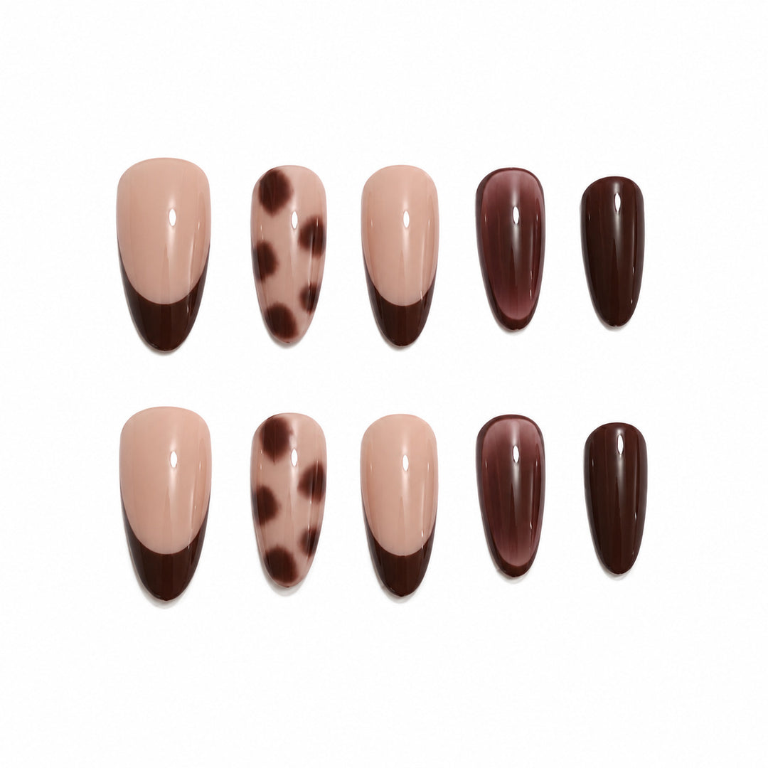 Elegant Artificial Nails with Unique Gradient and High Gloss Finish Bowlift