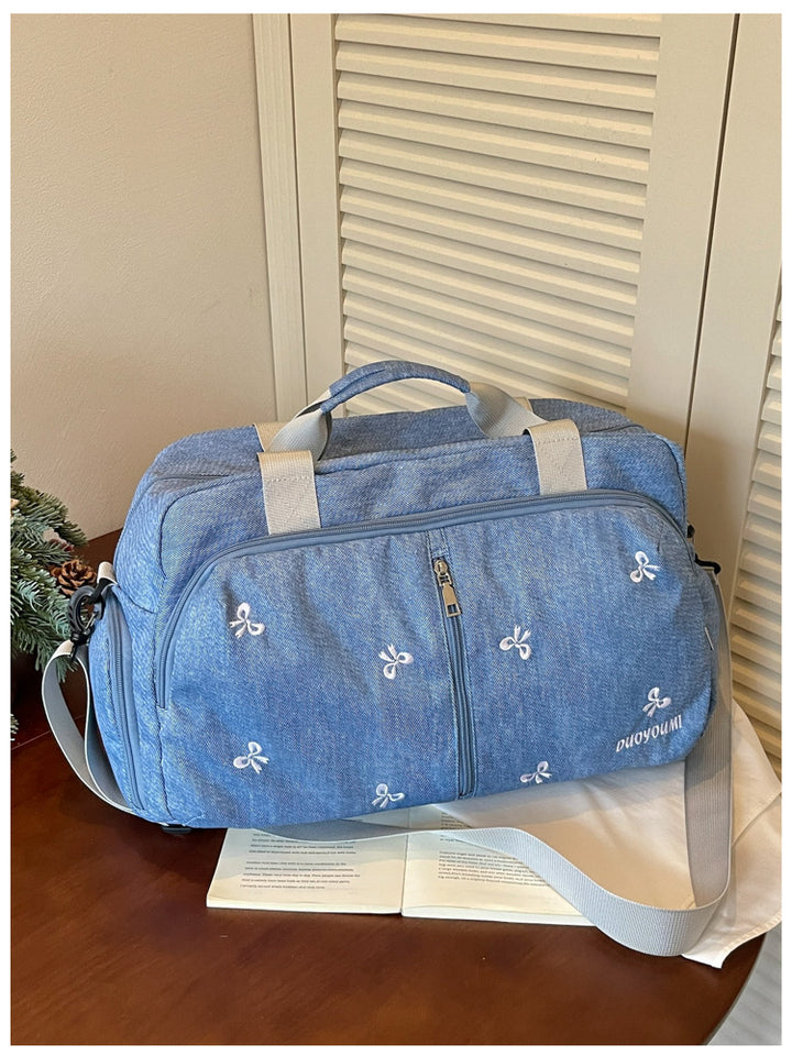 Women's spacious sport and travel bag with elegant details Bowlift