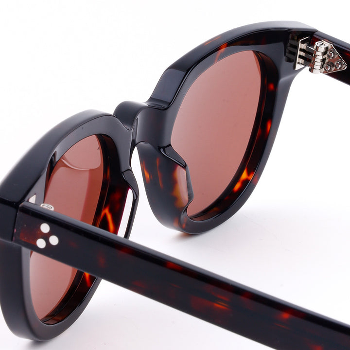 Women's sunglasses in elegant, feminine design with high-quality plastic frame Bowlift
