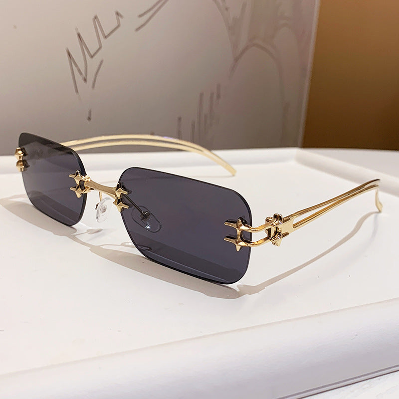 Women filigree glasses Bowlift