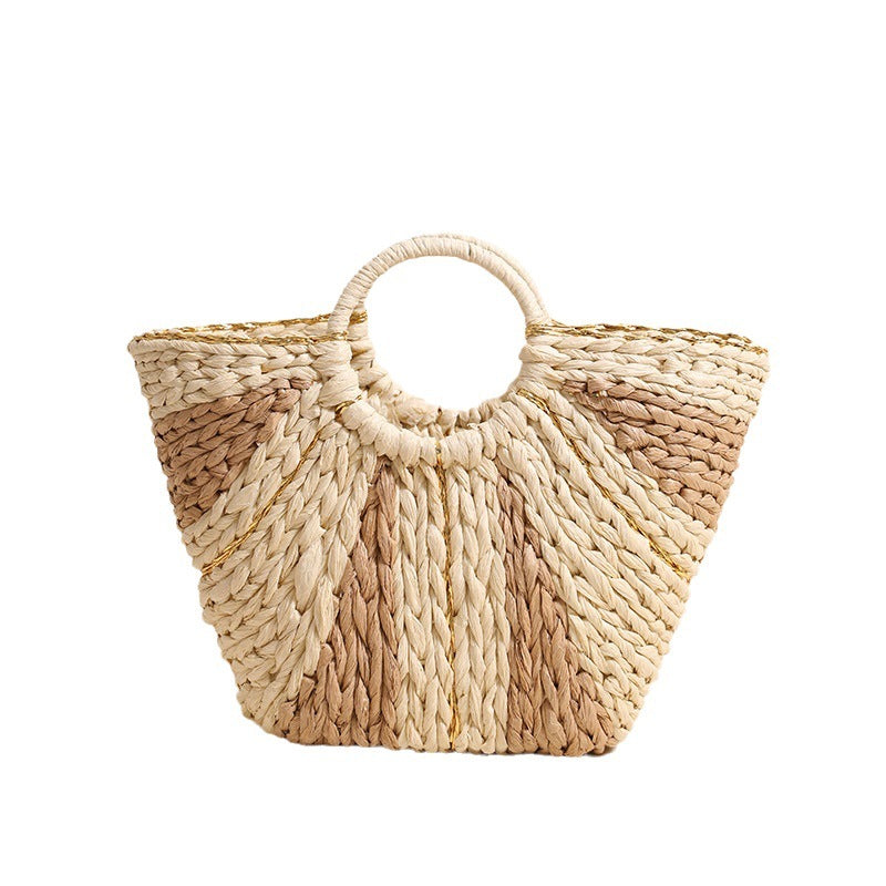 Handcrafted basket bag in modern design Bowlift