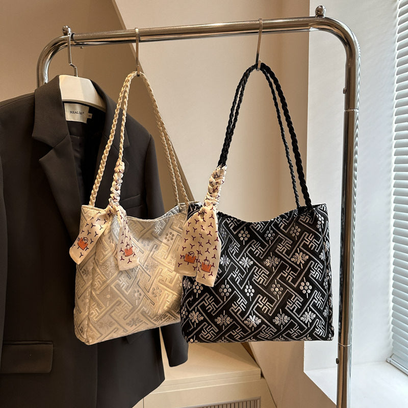 Elegant Patterned Tote Bag Bowlift