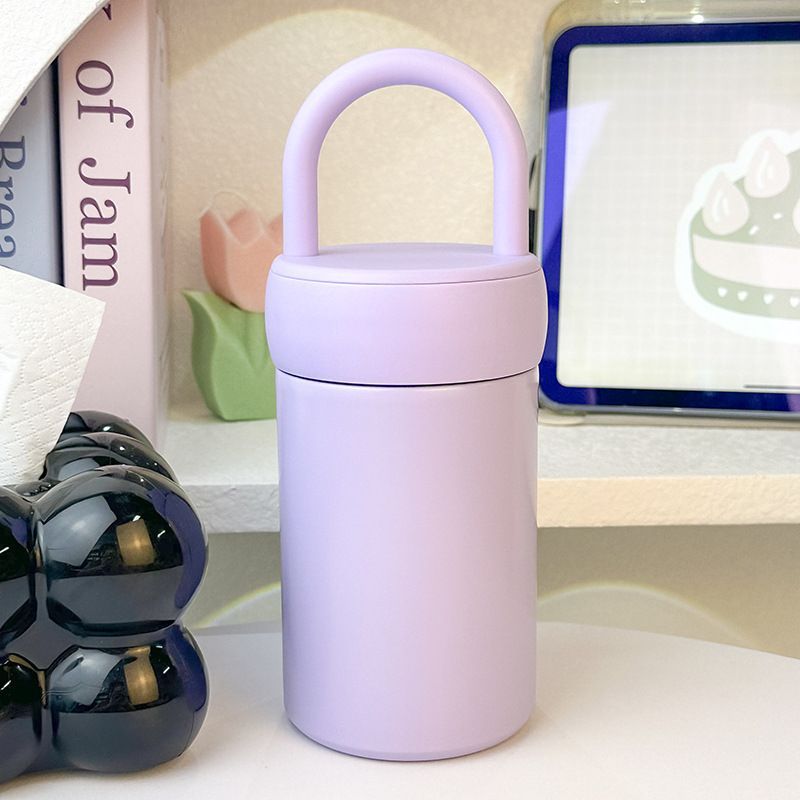 Women’s insulated container with secure carrying lid Bowlift
