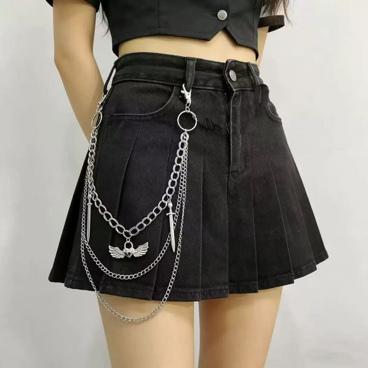 Pleated skirt with stylish chains by Bowlift