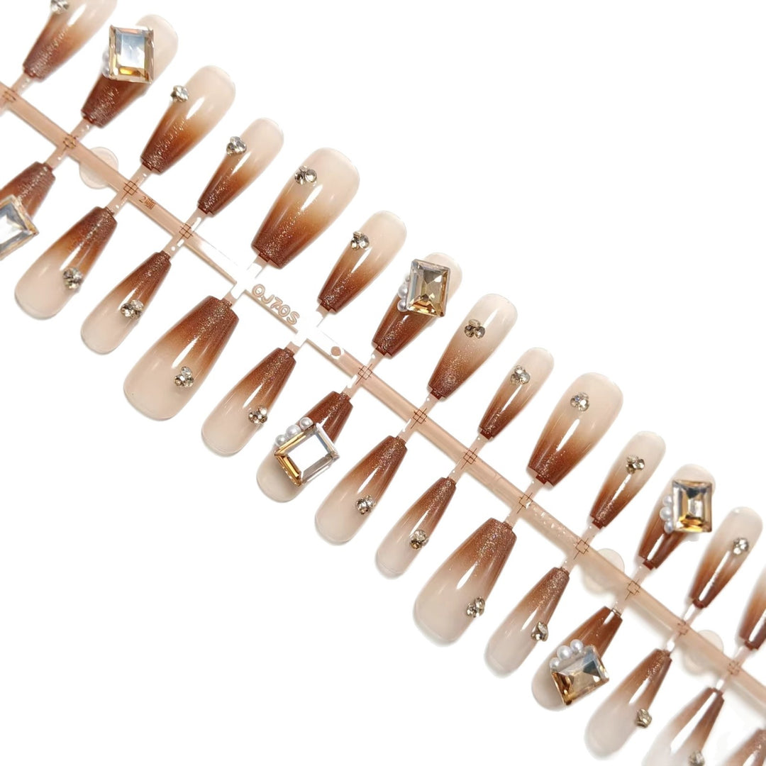 Glamorous Art Nails In The Elegant Ombre Design Bowlift