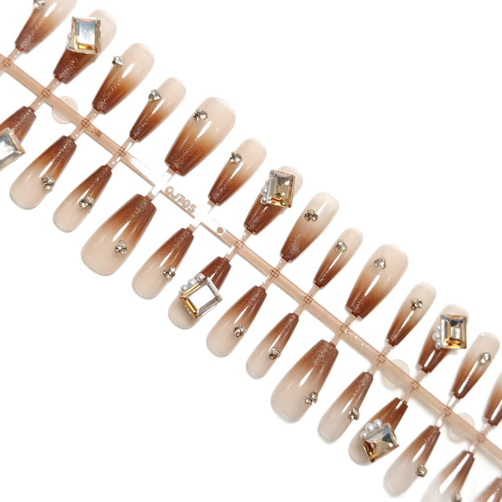 Glamorous Art Nails In The Elegant Ombre Design Bowlift