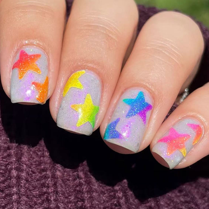 Starry Glow-In-The-Dark Nail Art Extensions Bowlift
