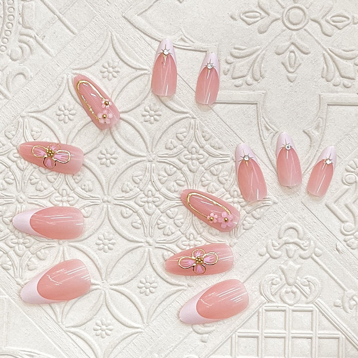 Elegant Press-On Nail Art Set with Floral Accents Bowlift