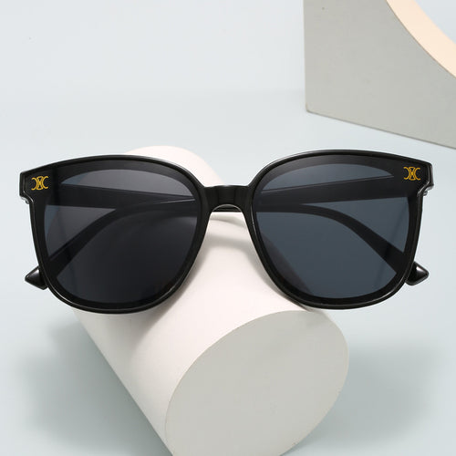 Ladies fashionable oversized sunglasses with high UV protection Bowlift