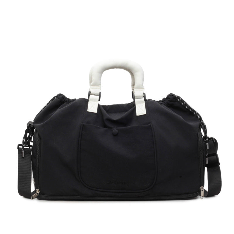 Sporty Carrying Bag with Innovative Cuff Design Bowlift