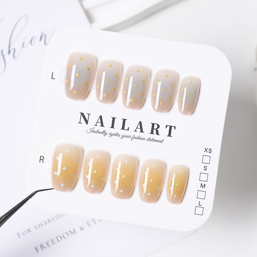 Artistic Press-On Nail Set with Contemporary Designs Bowlift