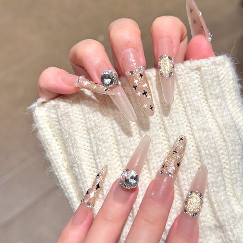 Artistic Premium Detailed Press-On Nail Art Bowlift