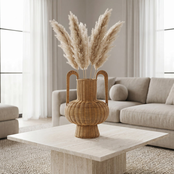 Handcrafted decorative vase with modern design Bowlift