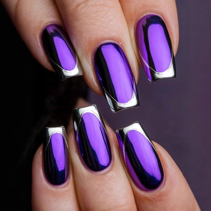 Artificial nails with shiny metallic finish Bowlift