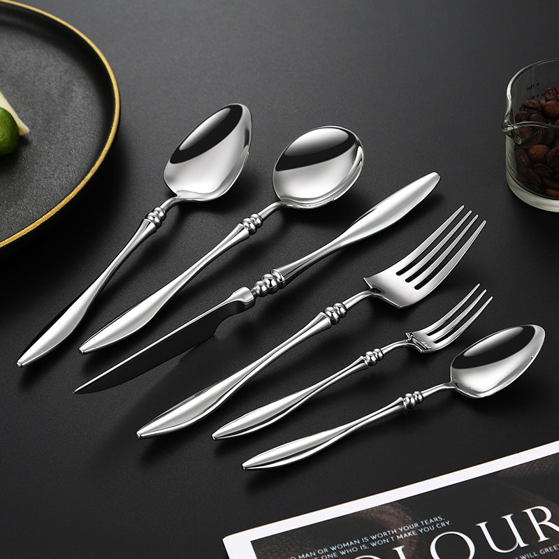 Elegant table knife with fine wave pattern Bowlift