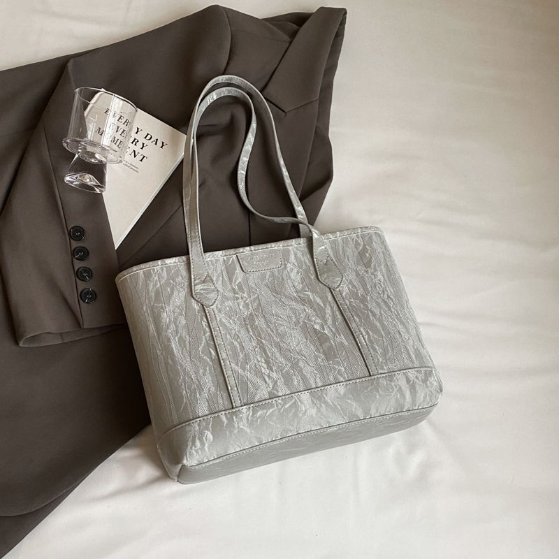 Elegant Textured Tote Bowlift