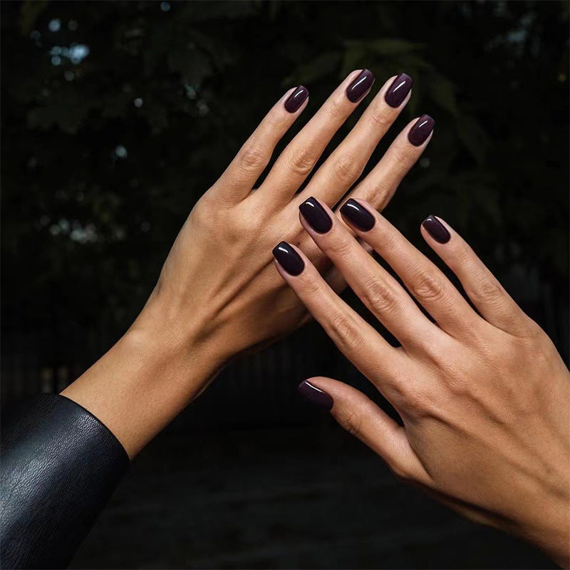 High-Quality Artificial Nails Bowlift