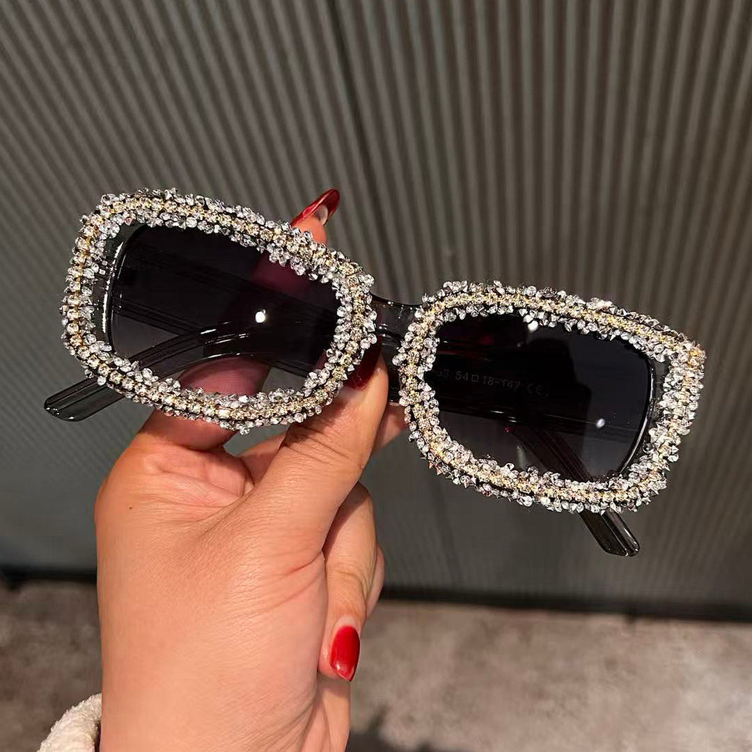 Women's sunglasses with luxurious crystal frame Bowlift