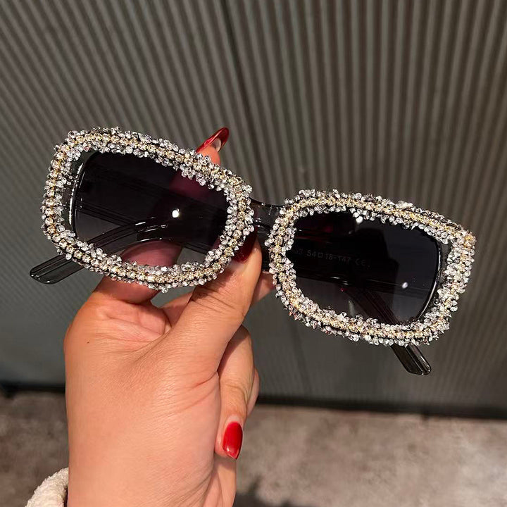 Women's sunglasses with luxurious crystal frame Bowlift