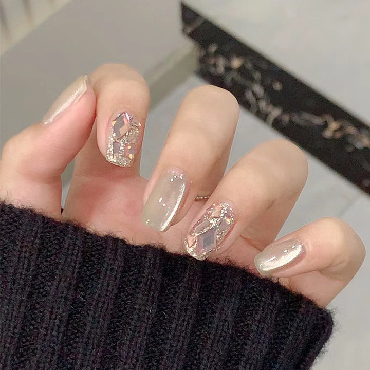 Artistic Gel Nails Bowlift
