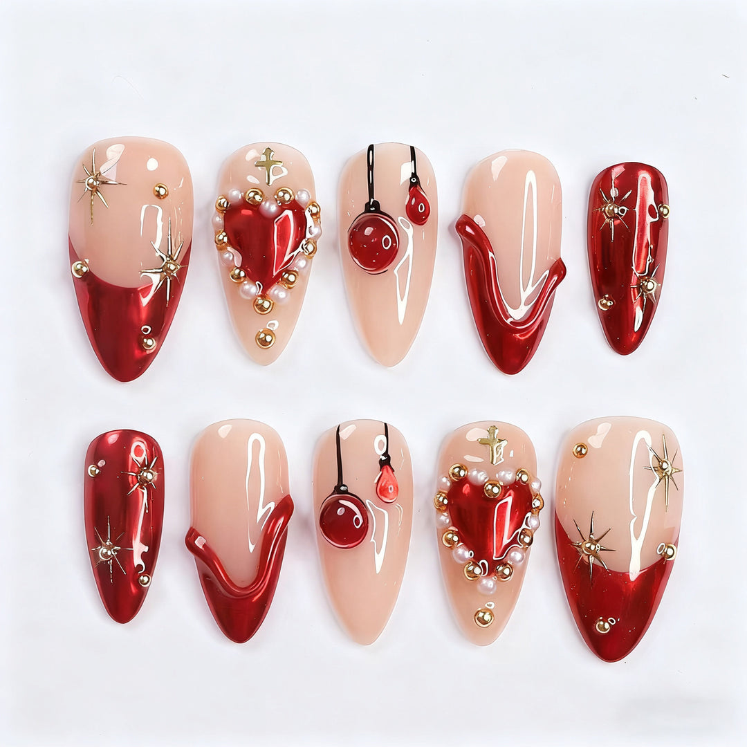 Elegant artificial nails with romantic gold and pearl embellishments Bowlift