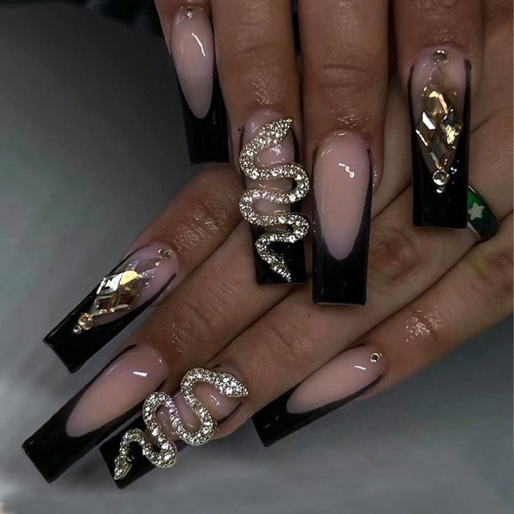 Artificial nails with Elegant Snake and Rhinestone Decorations Bowlift
