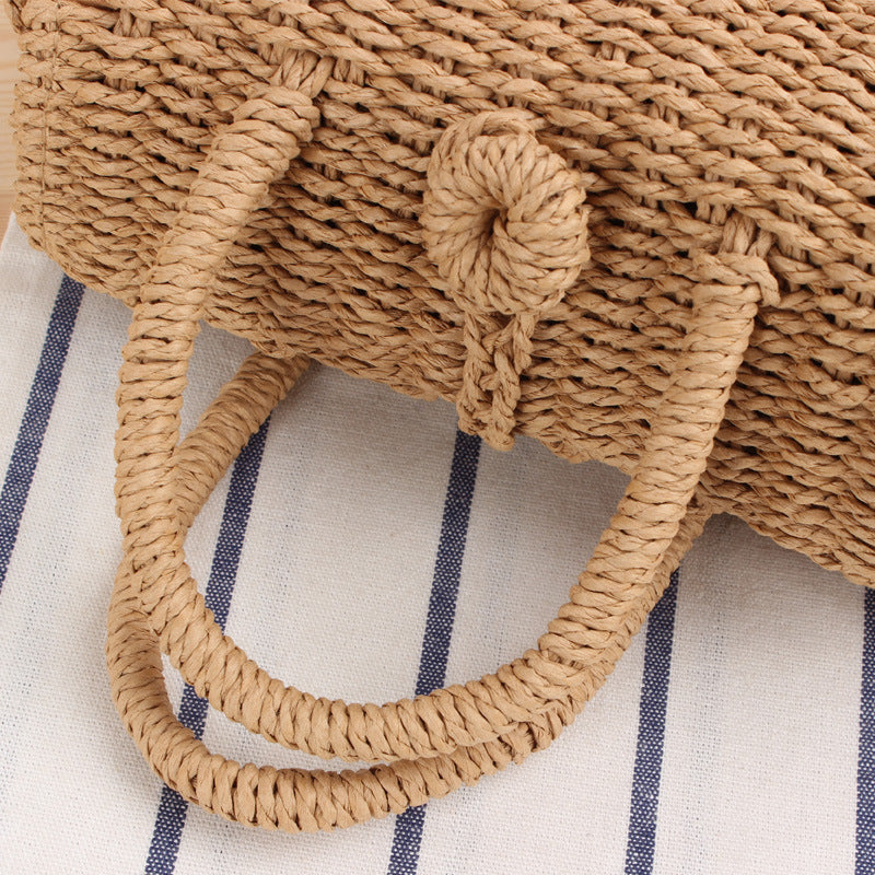 Handbag made of woven natural material with practical shoulder strap Bowlift