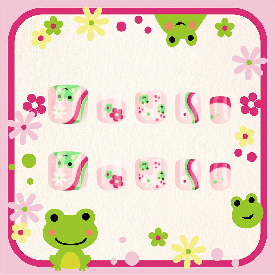 Artificial Nail Art with Panda Designs Bowlift