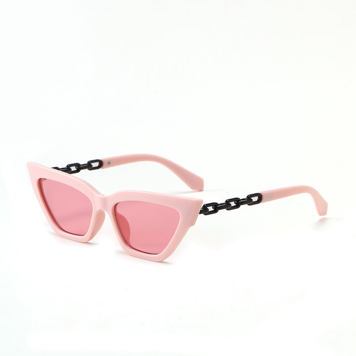 Women's Cat-Eye Sunglasses with Luxurious Chain Frame Bowlift