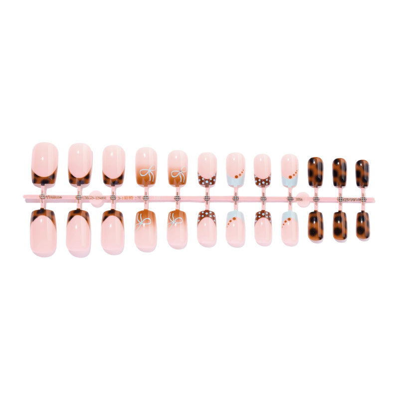 Stylish Decorative Press-On Nail Set with Trendy Patterns Bowlift