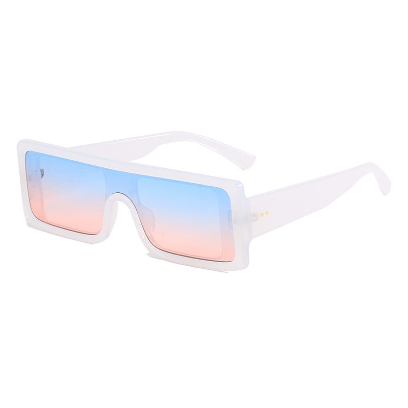 Women's Oversized Sunglasses with Square Design Bowlift